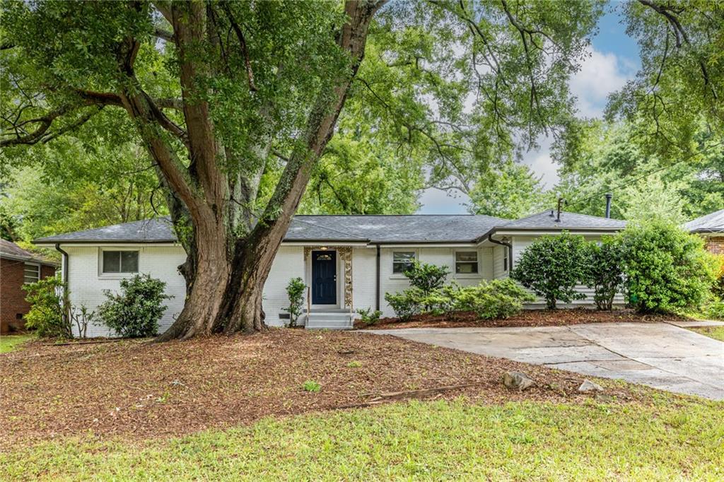 3276 Bobbie Lane — photo