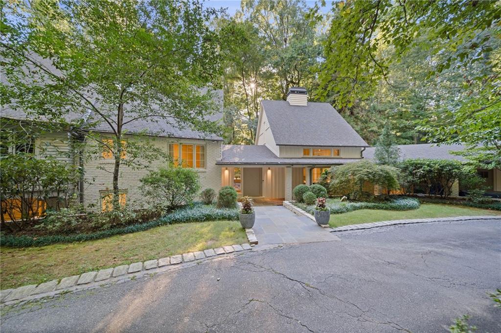 695 W Conway Drive — photo