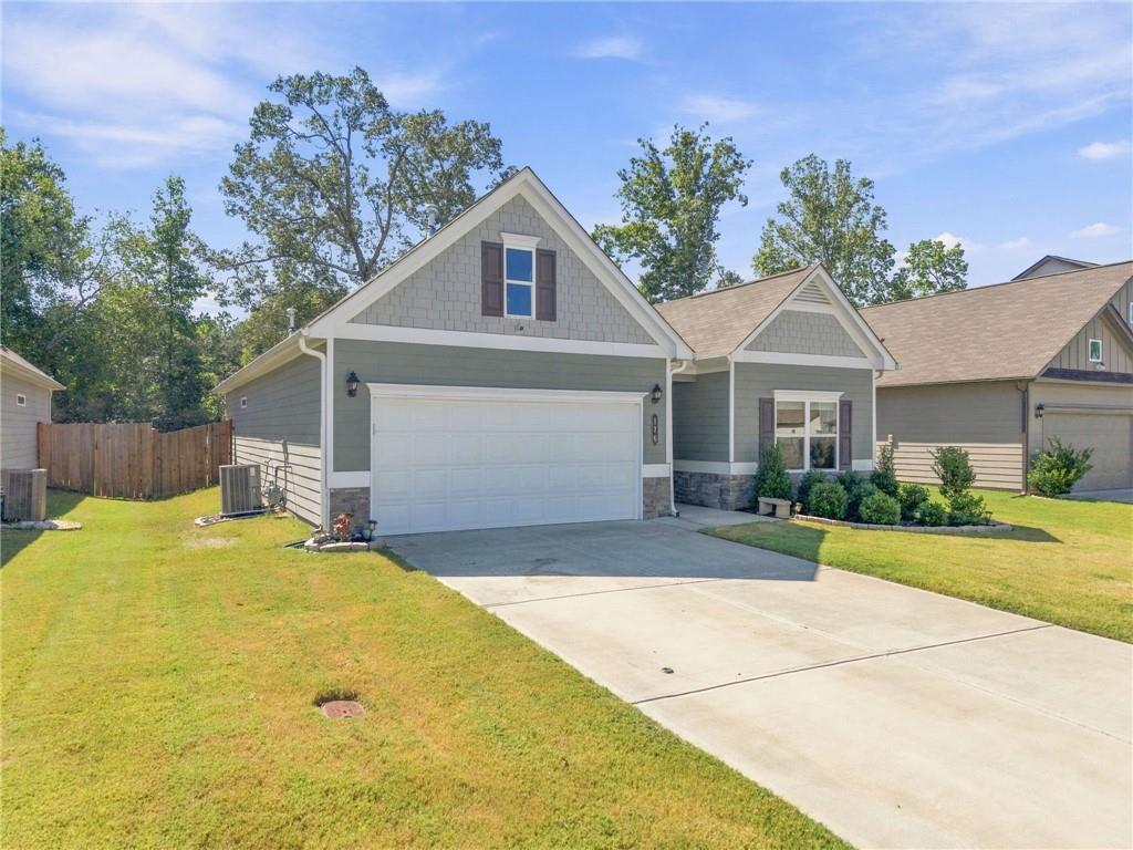 176 Graham Circle — photo