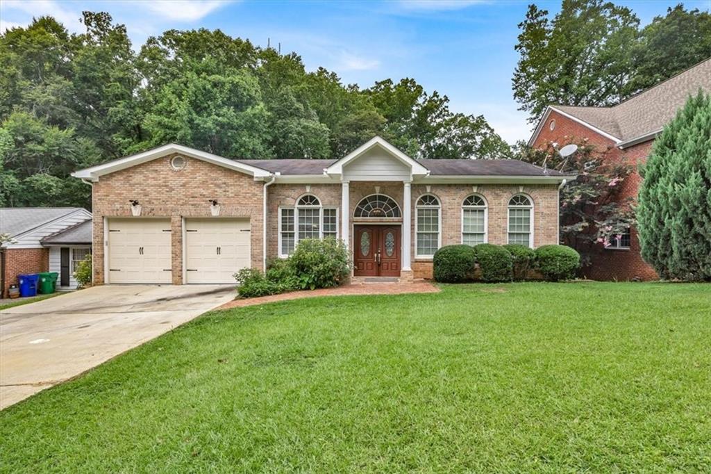 1010 Burton Drive NE — photo