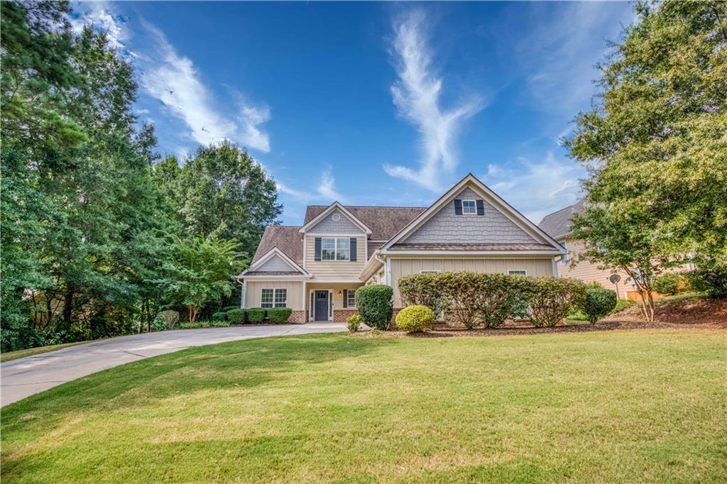 1031 Greenwood Circle — photo