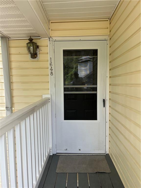 1648 Raleigh Circle SE — photo
