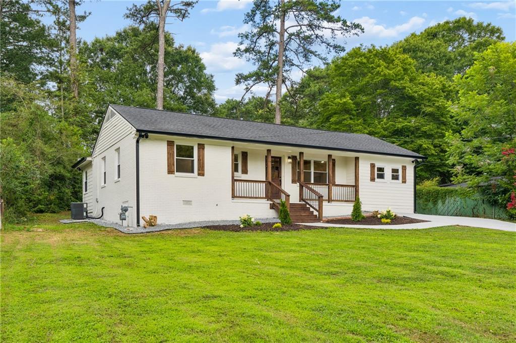 2720 Sherwood Road SE — photo