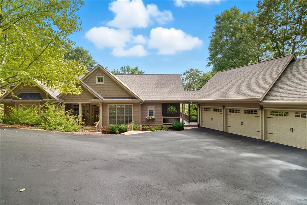 121 Hyacinth Hill Drive — photo