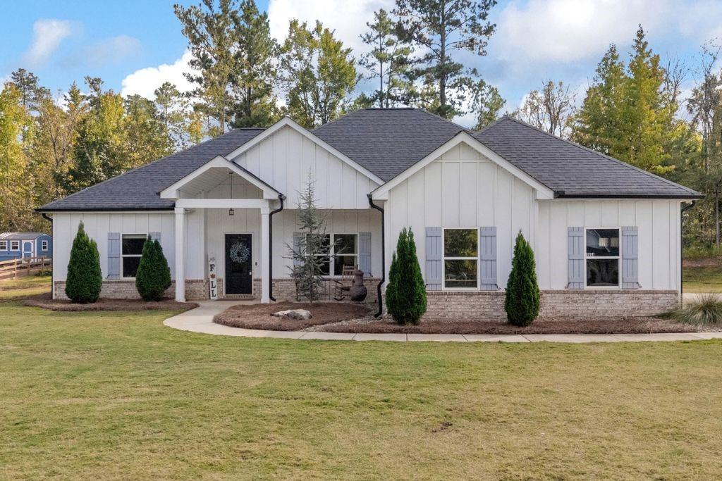 1094 Mcleod Estates Drive — photo