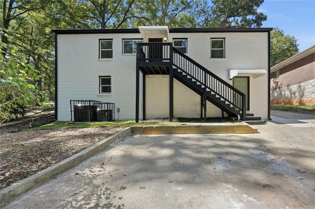 1242 Centra Villa Drive SW Unit Basement — photo