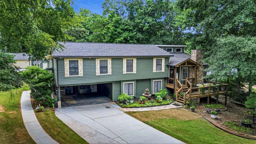 235 Roberts Road — photo