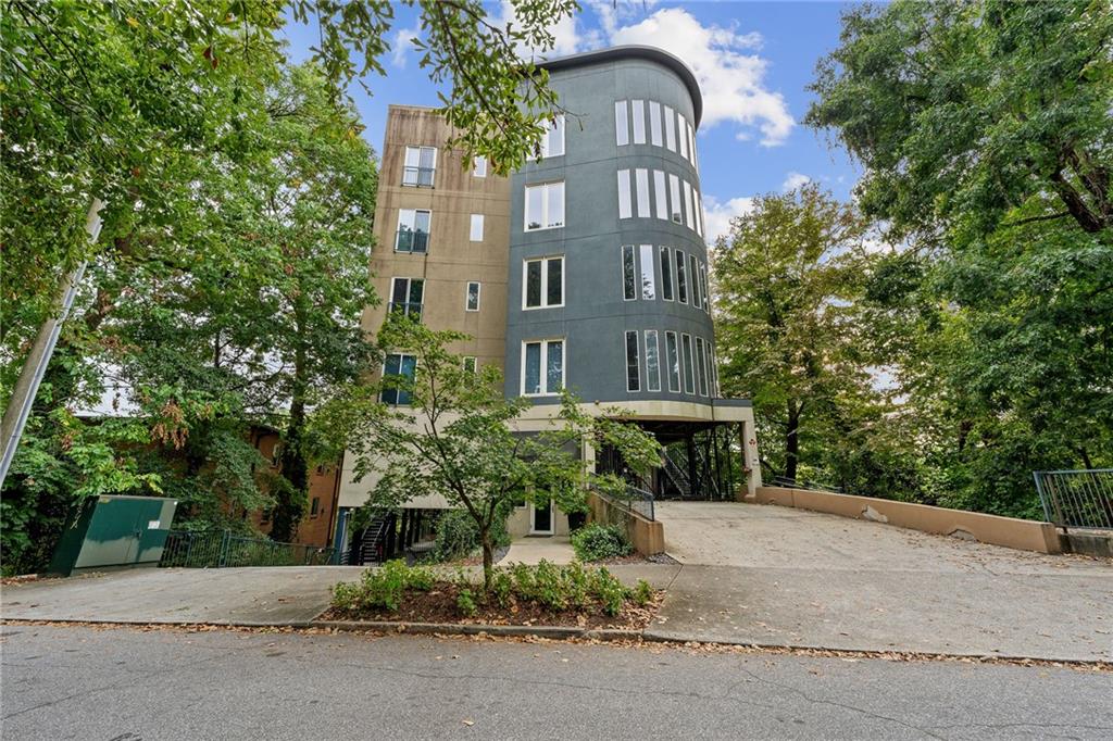 140 Alden Avenue NW Unit 403 — photo