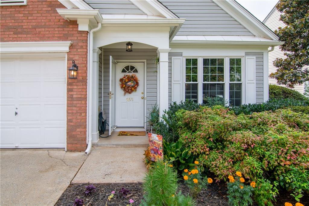 5371 Medlock Corners Drive — photo