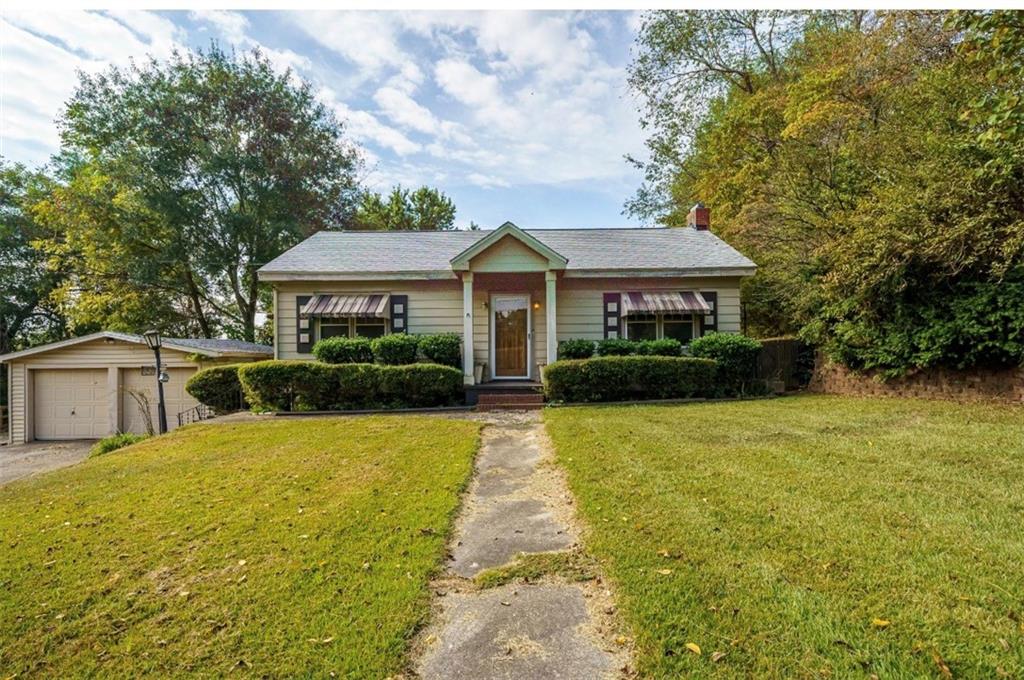 175 a W Roberts Dr. — photo