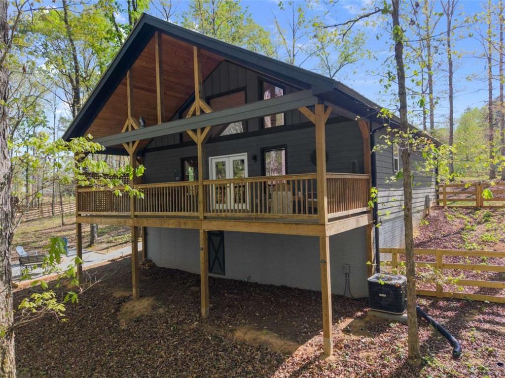 162 Hickory Ridge Drive — photo