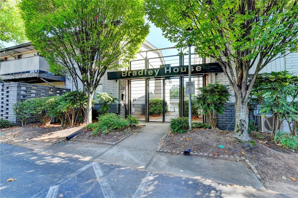 3501 Roswell Road NE Unit 107 — photo