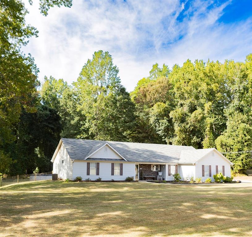 160 Eastwood Forest — photo