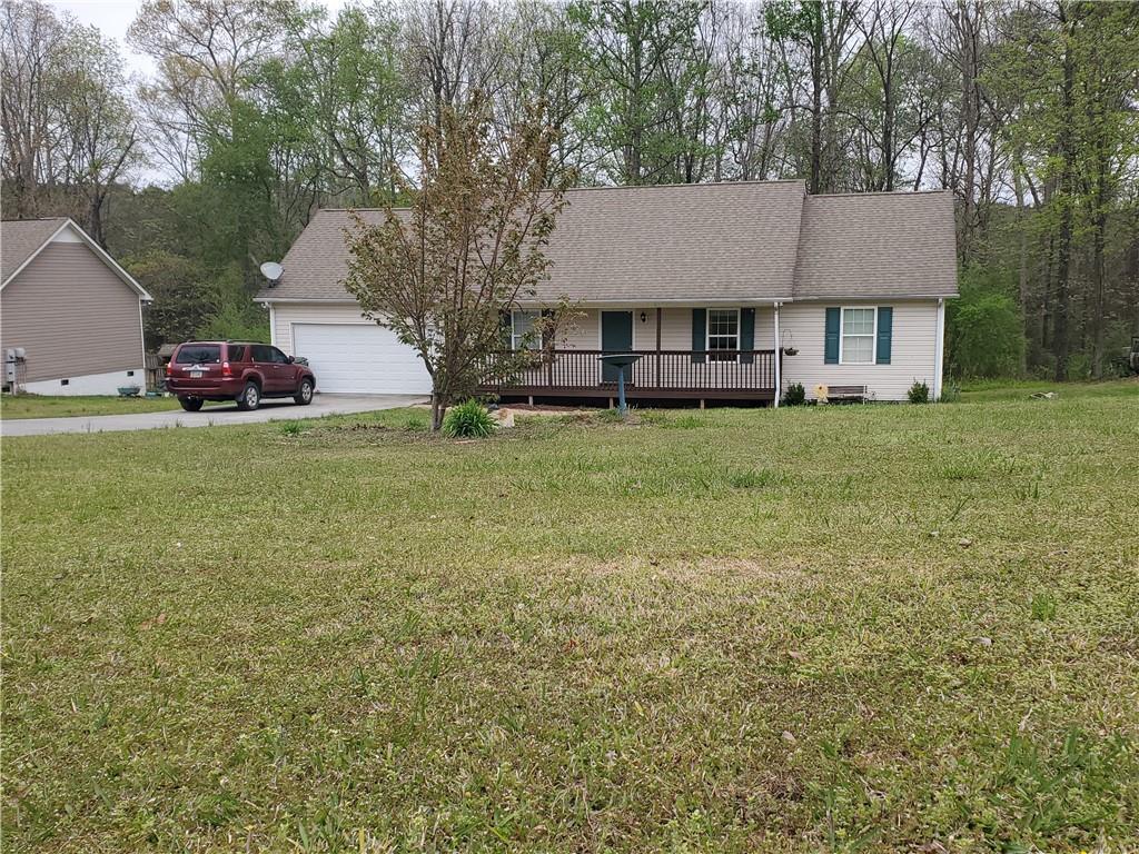 320 Brody Drive NE — photo