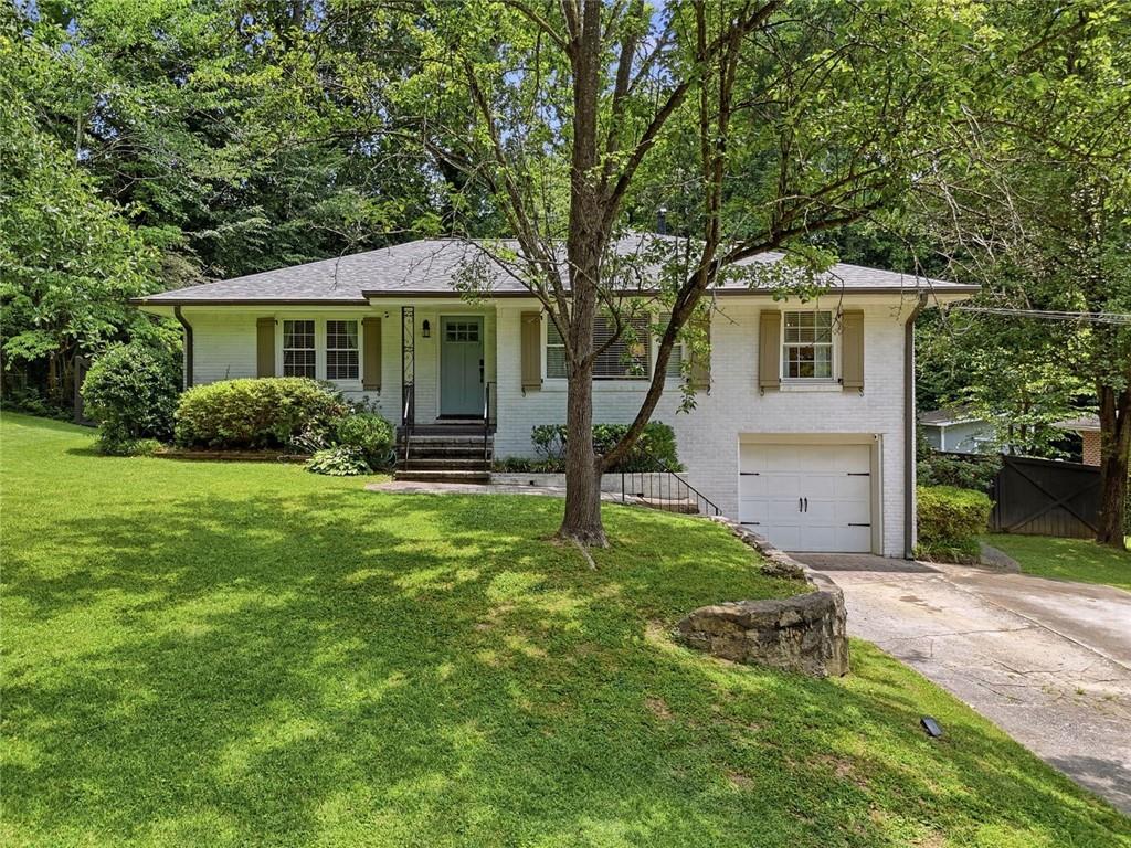 1535 Berkeley Lane NE — photo