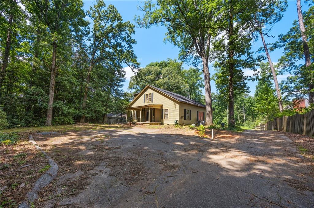 3740 Peachtree Dunwoody Road NE — photo