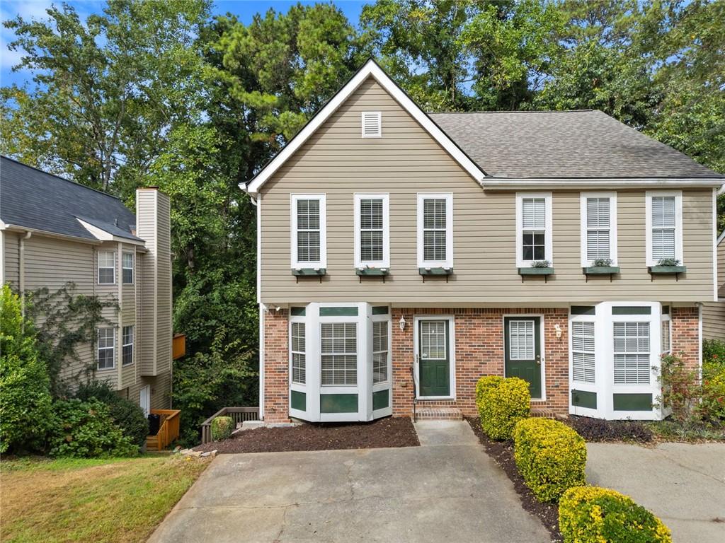 5182 Laurel Bridge Court SE — photo
