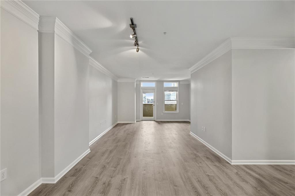 3334 Peachtree Road NE Unit 1613 — photo