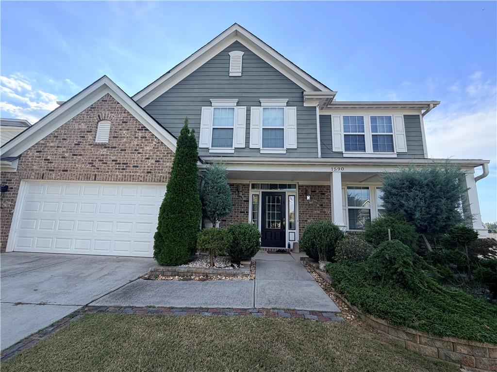1590 Hillcrest Drive — photo