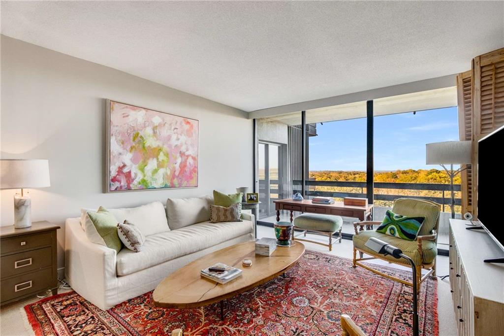2660 Peachtree Road NW Unit 14B — photo