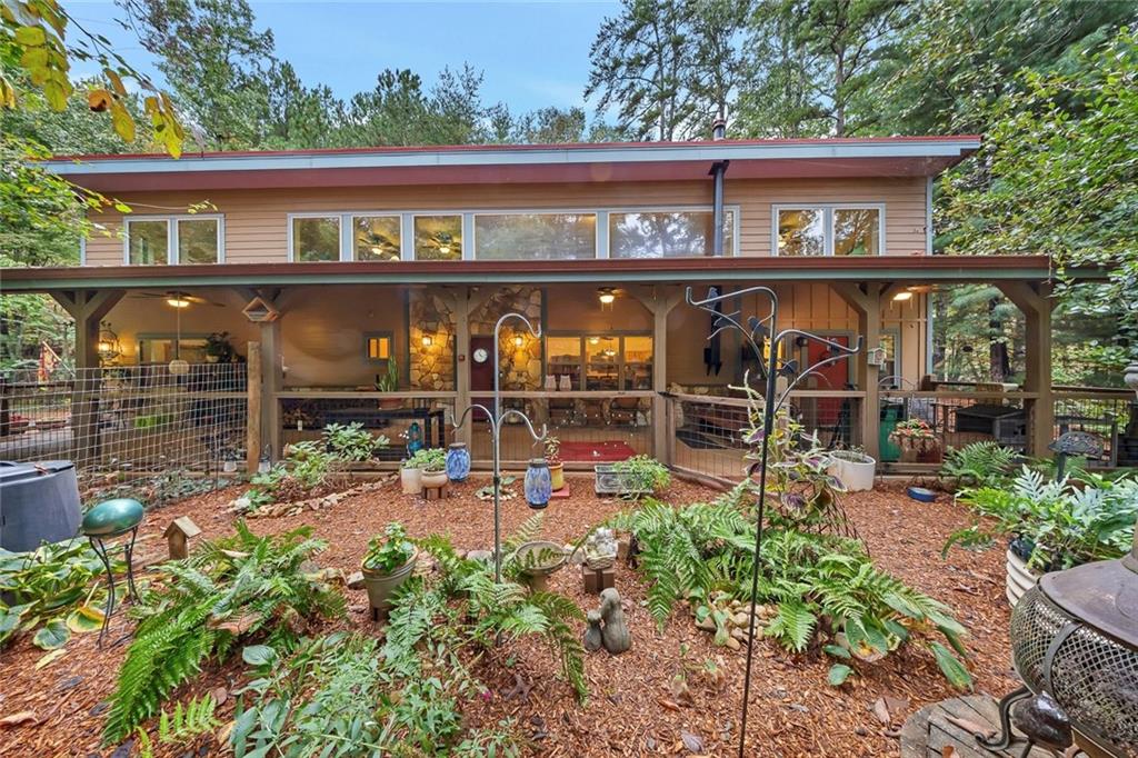 185 Sassafras Drive — photo