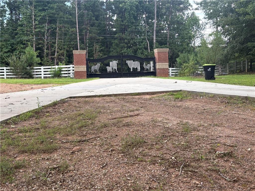 250 Hillview Road — photo