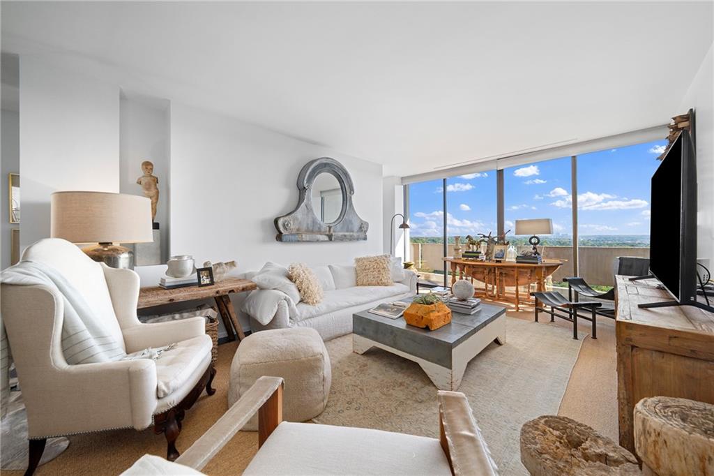 2575 Peachtree Road NE Unit 22H — photo
