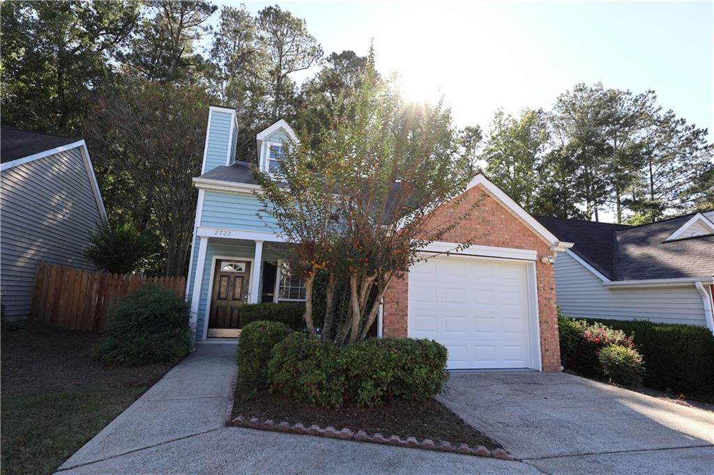 2722 Highland Ridge NW — photo