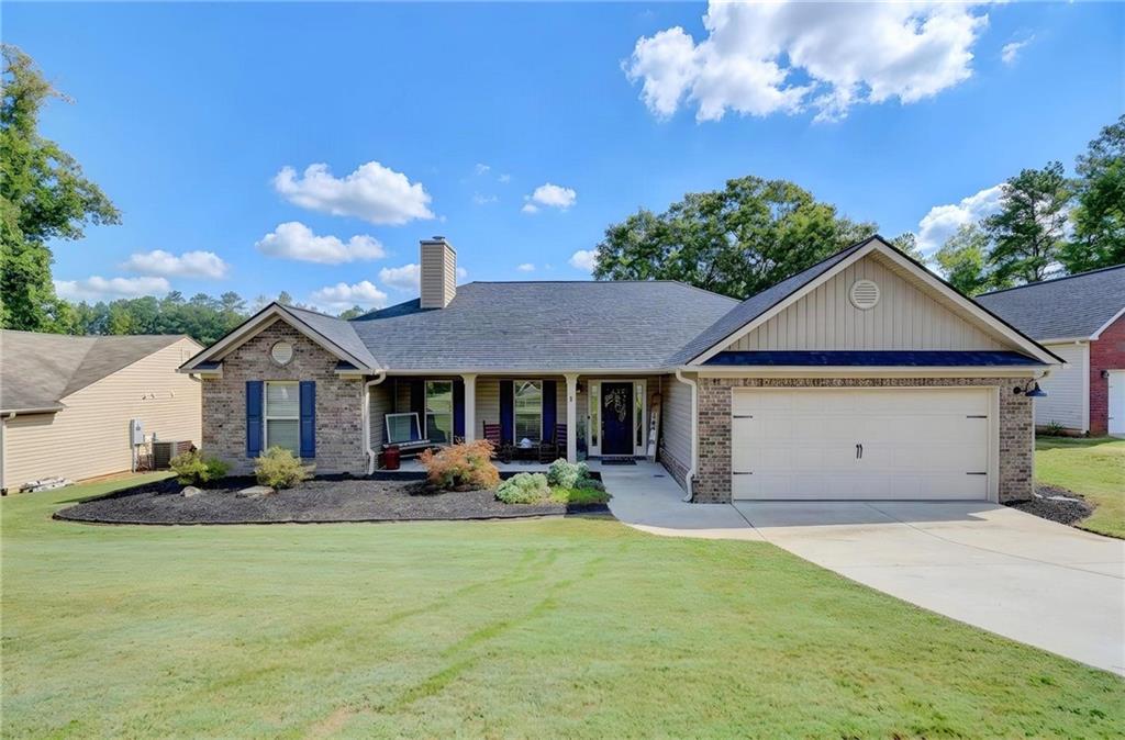 1052 Blakewood Court — photo