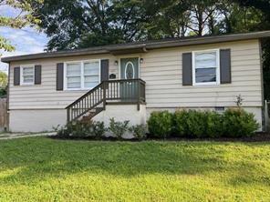 633 Tom Read Drive — photo