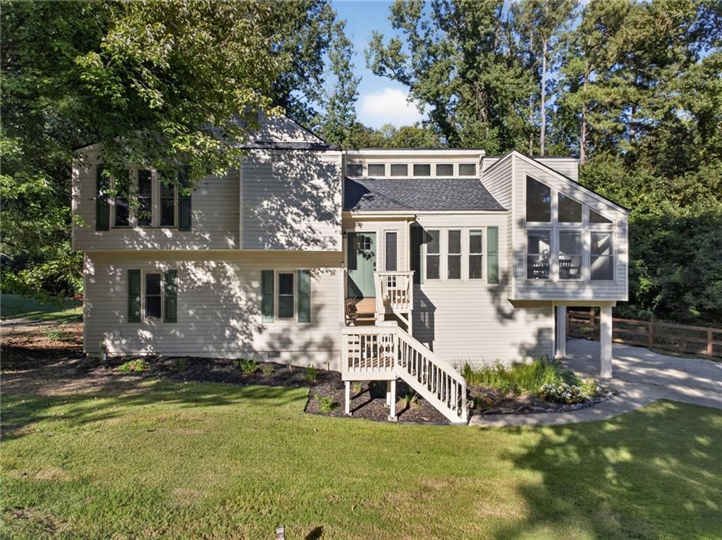 3559 Sawmill Terrace — photo