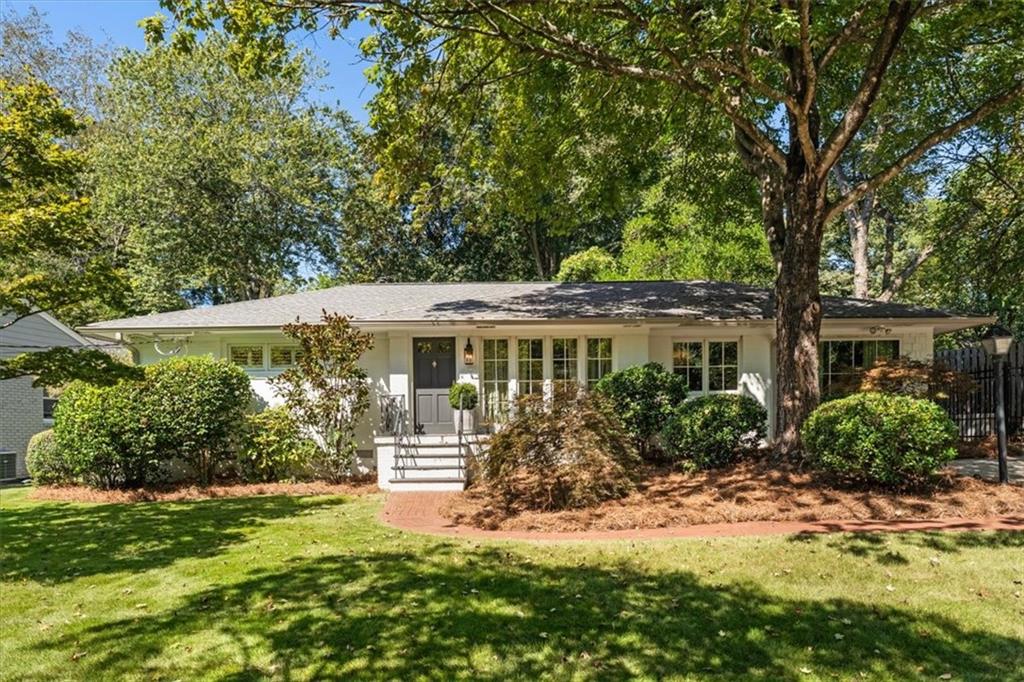 360 Eureka Drive NE — photo