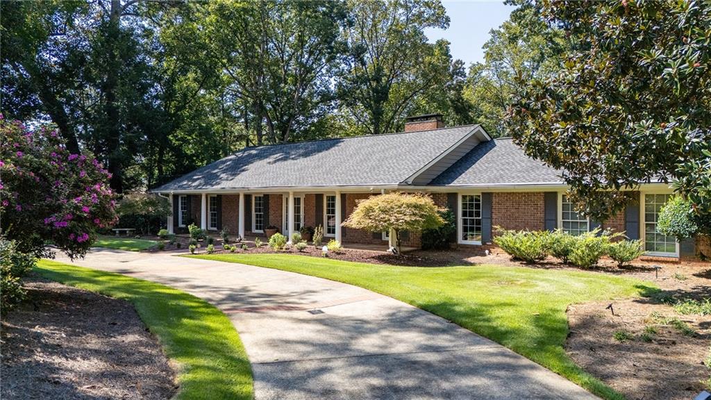 5580 Lake Island Drive — photo