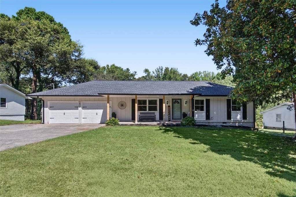 205 Woodglen Drive — photo