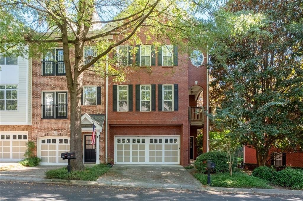 1116 Glenridge Place Unit 605 — photo
