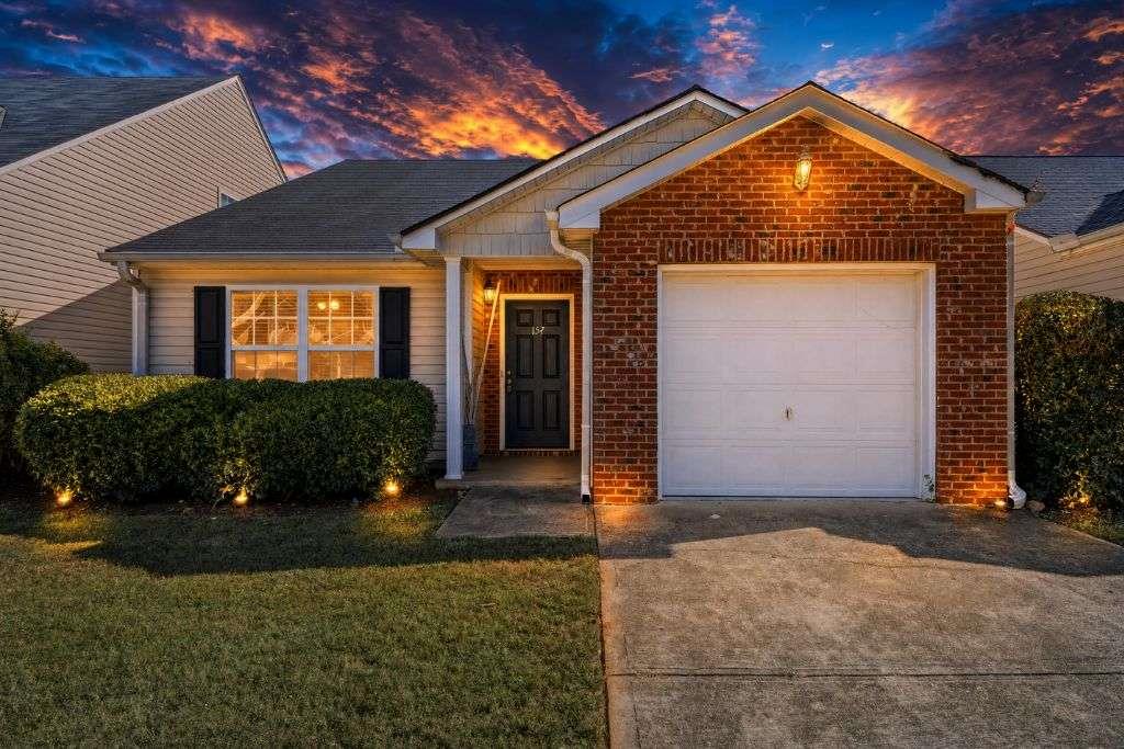 157 Alton Circle — photo