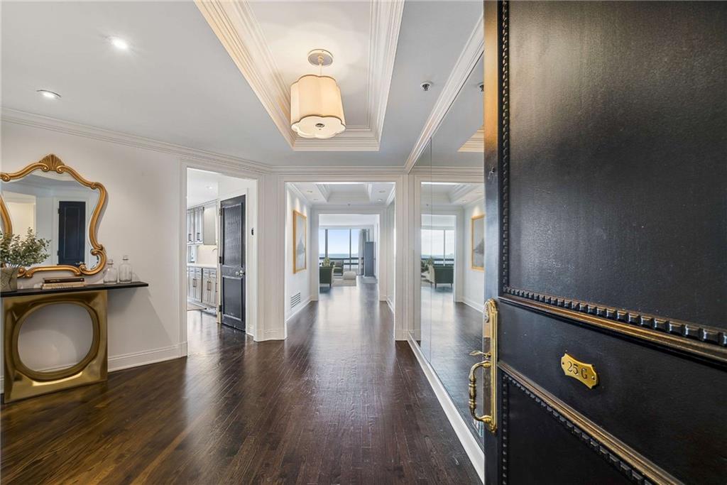 2660 Peachtree Road NW Unit 25G — photo