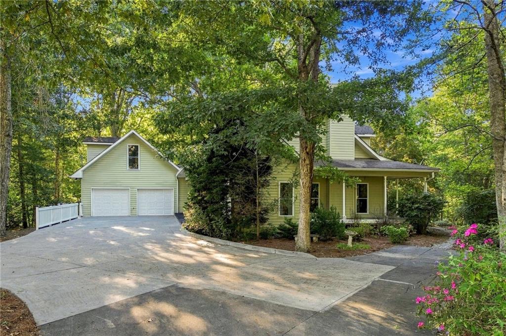 340 Griffith Road — photo