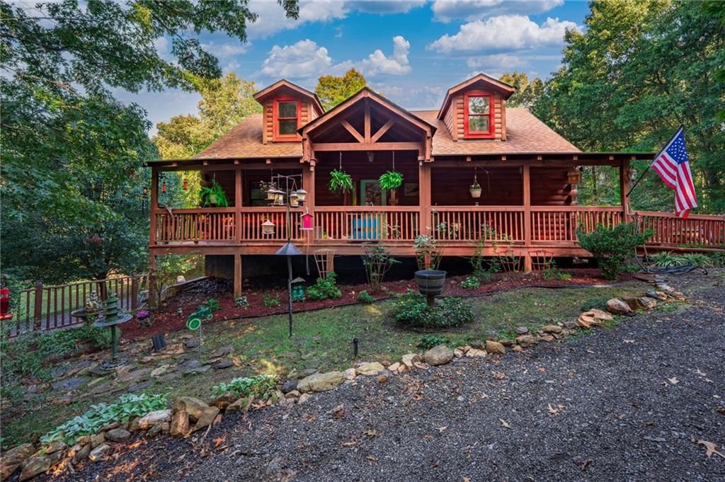 677 E Valley Road NE — photo
