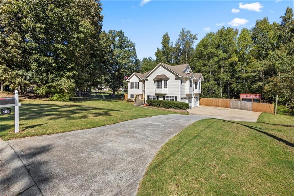 106 Hunters Place — photo