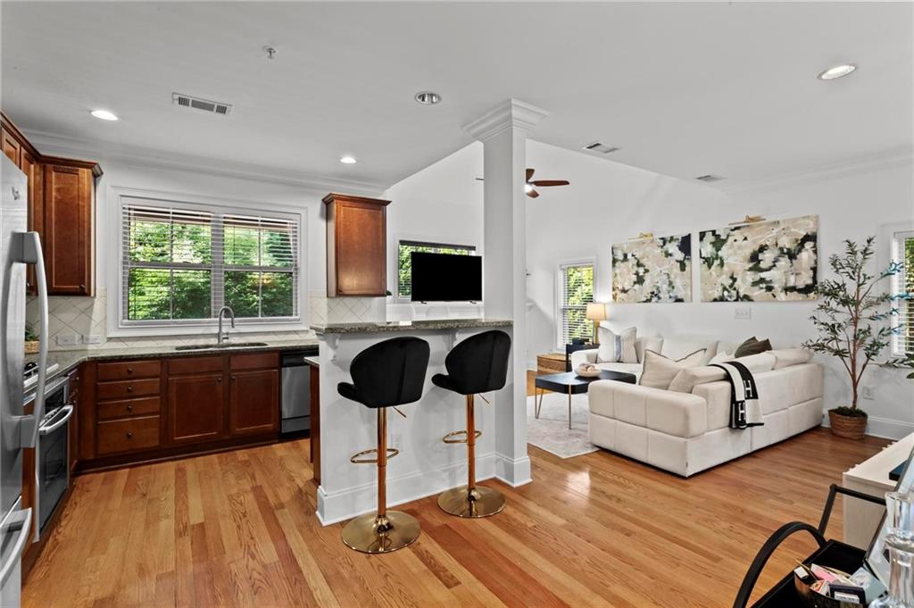 883 Perennial Drive — photo