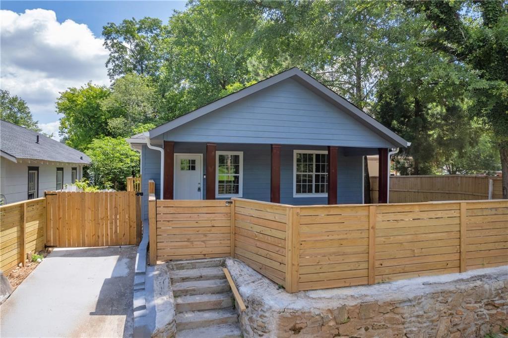 85 Ollie Street NW — photo