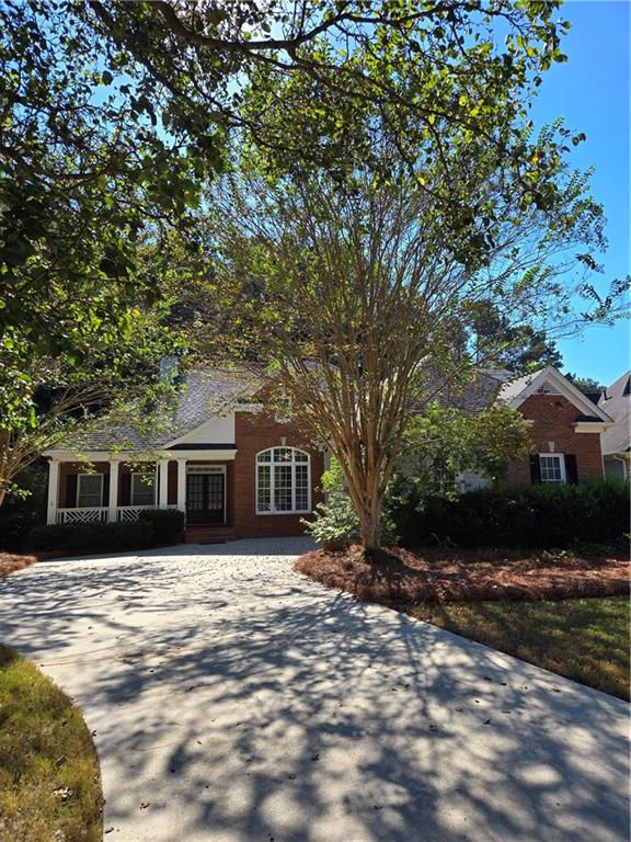 37 Riverwood Court — photo
