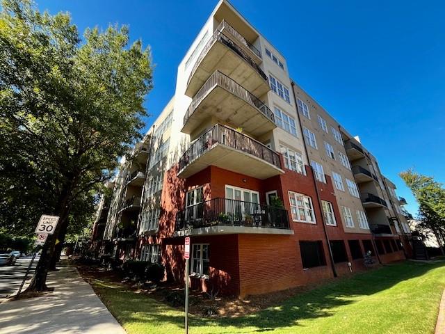 384 Ralph Mcgill Boulevard NE Unit 401 — photo