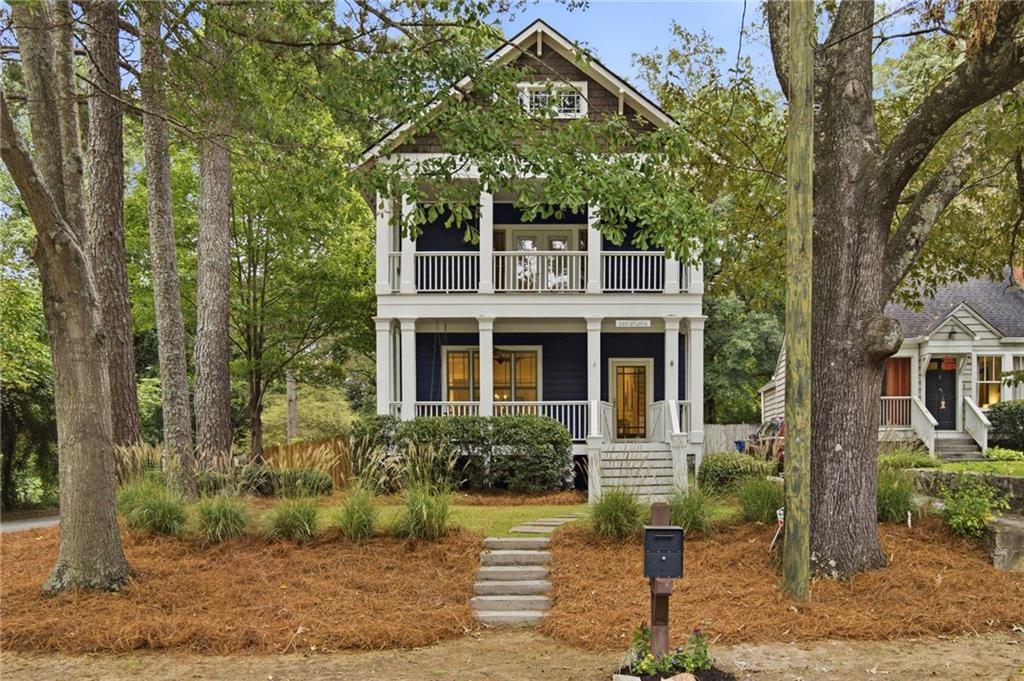 704 Clifton Road SE — photo