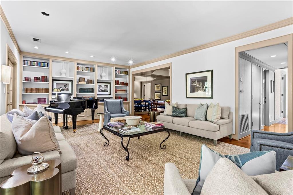 3050 Margaret Mitchell Drive Unit 40 — photo