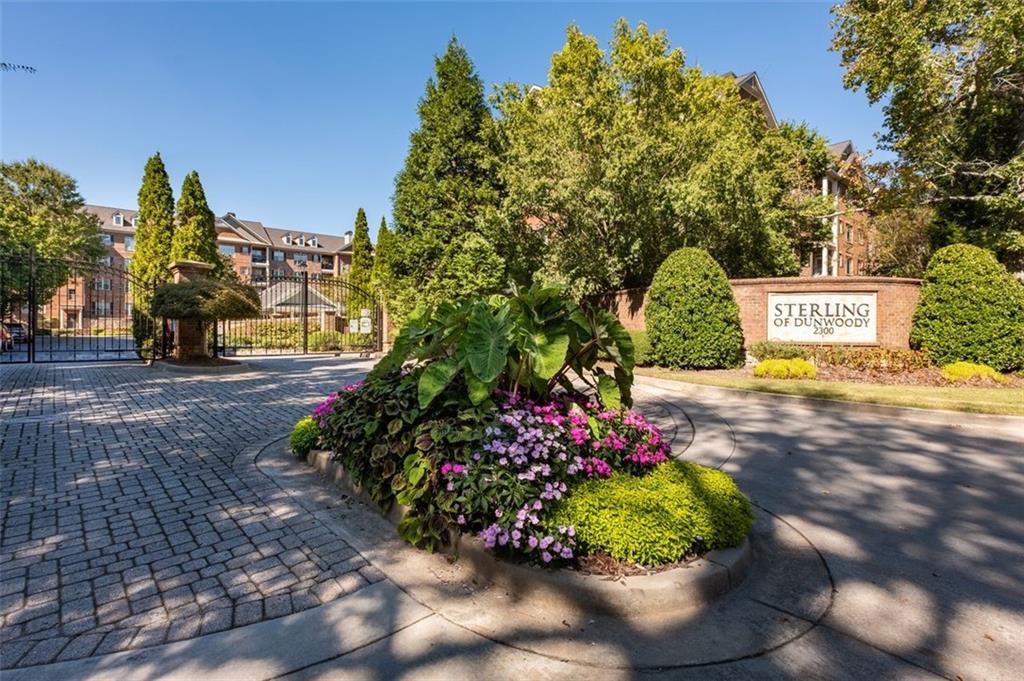 2300 Peachford Road Unit 3410 — photo