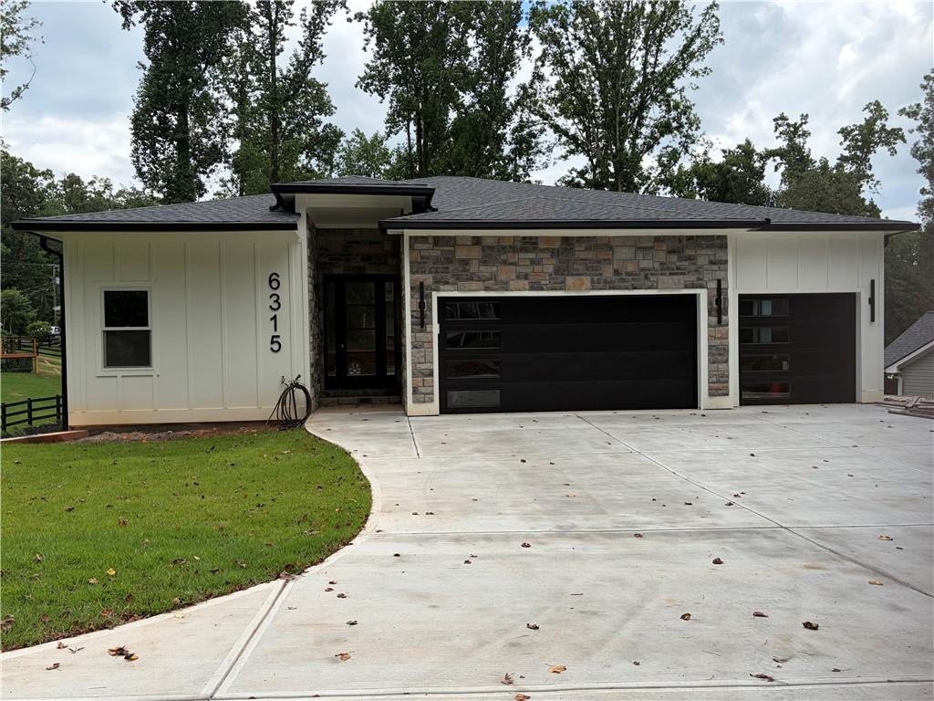 6315 Reives Road — photo