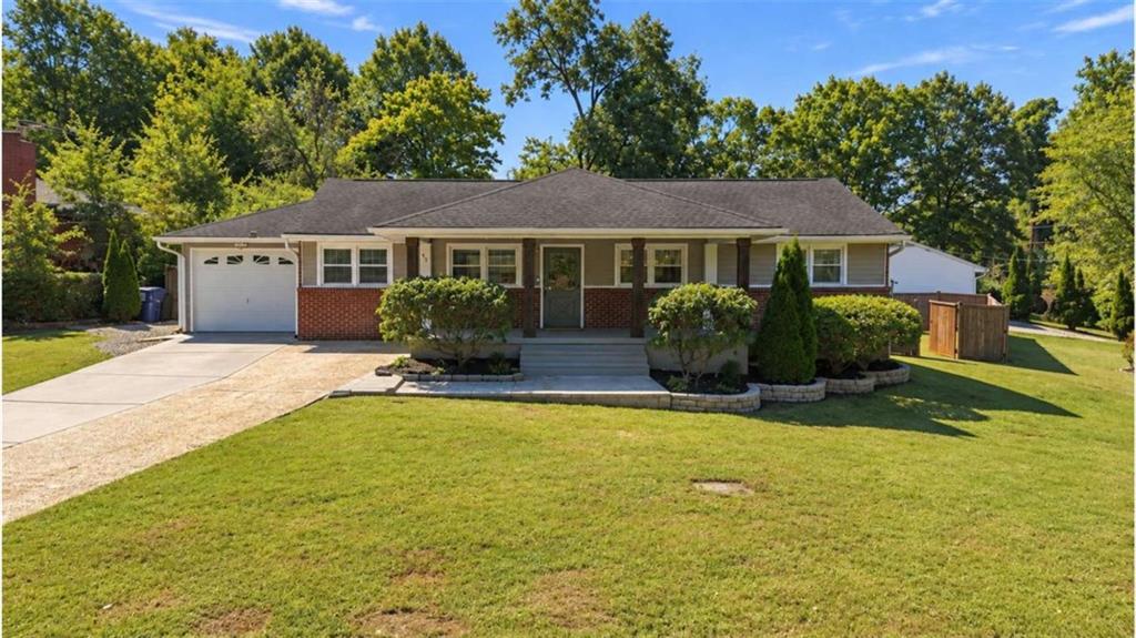 258 Rockin Hill Drive — photo