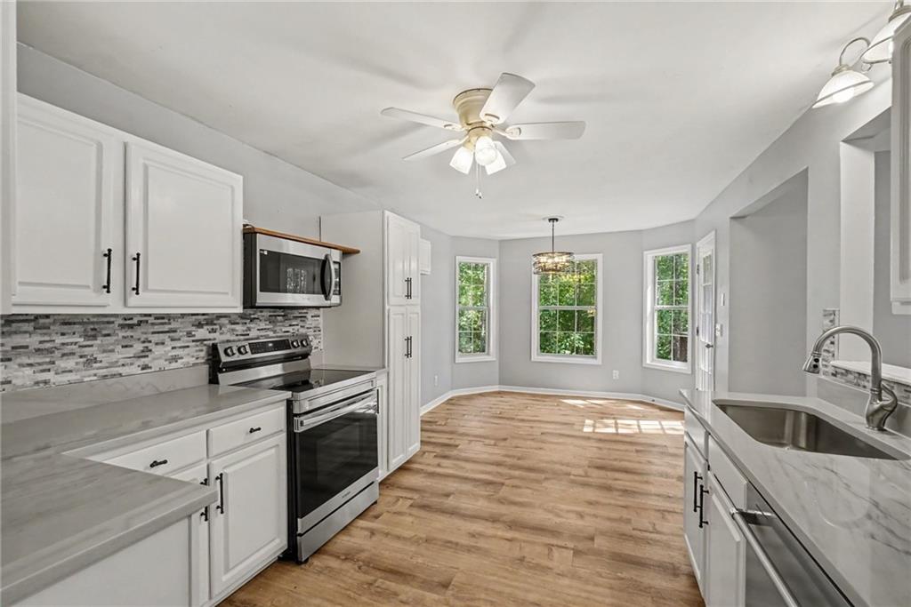 402 Eileen Circle, Canton, GA 30114 — photo 2